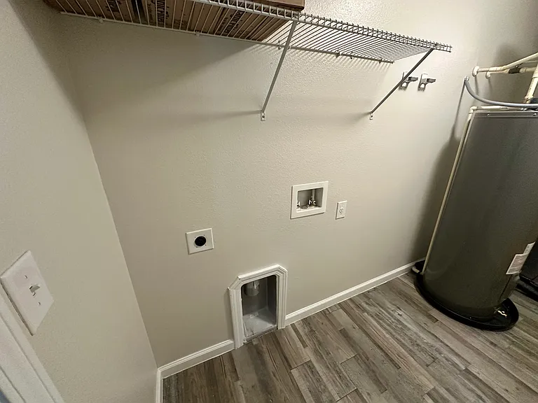 3 Unique Ct #A — Photo 11