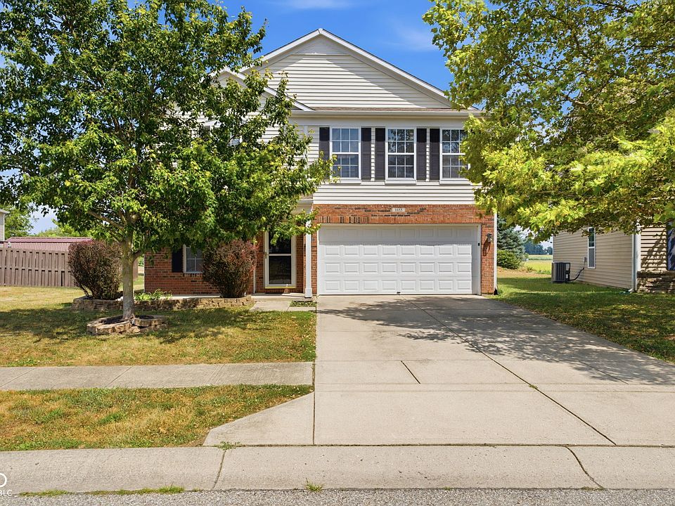 1st image of 1655 Carriage Cir