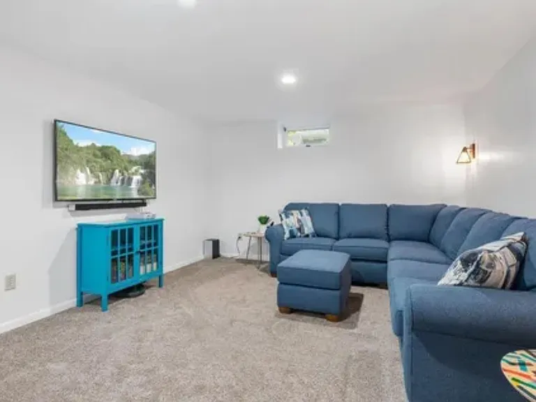 533 Birch St — Photo 23