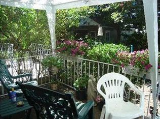 2408 154th St, Whitestone, NY 11357