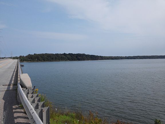 Bridge to Cousins Island