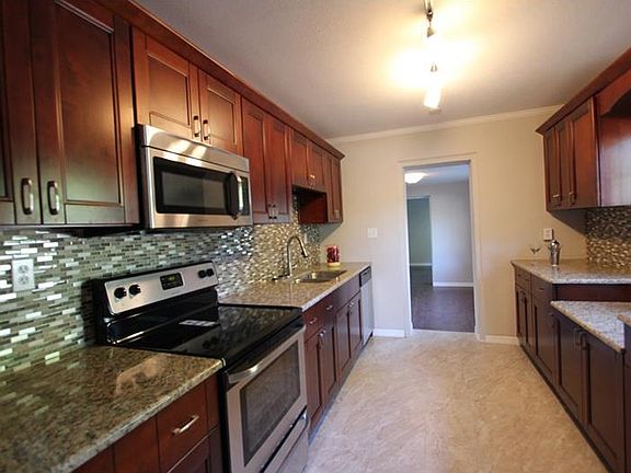 3rd image of 432 51st St N