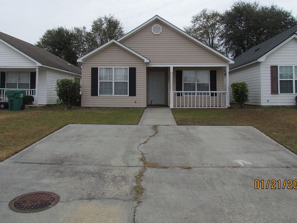 1st image of 3051 Schroer Dr