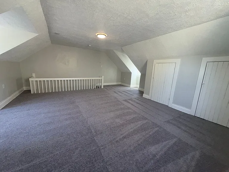 129 Dunbar Ave — Photo 20