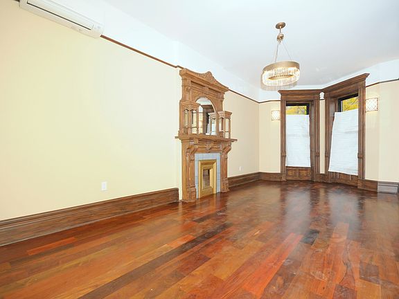 3rd image of 860 Lafayette Ave #1GRLVL