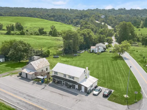 14407 Hollow 14409 Rd, Hancock, MD 21750