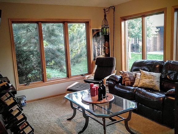 5th image of 65 Deerwood Ct