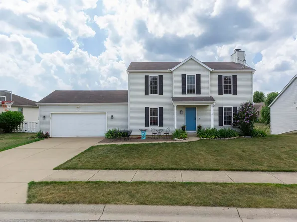 921 Woodhouse Dr, Mishawaka, IN 46544