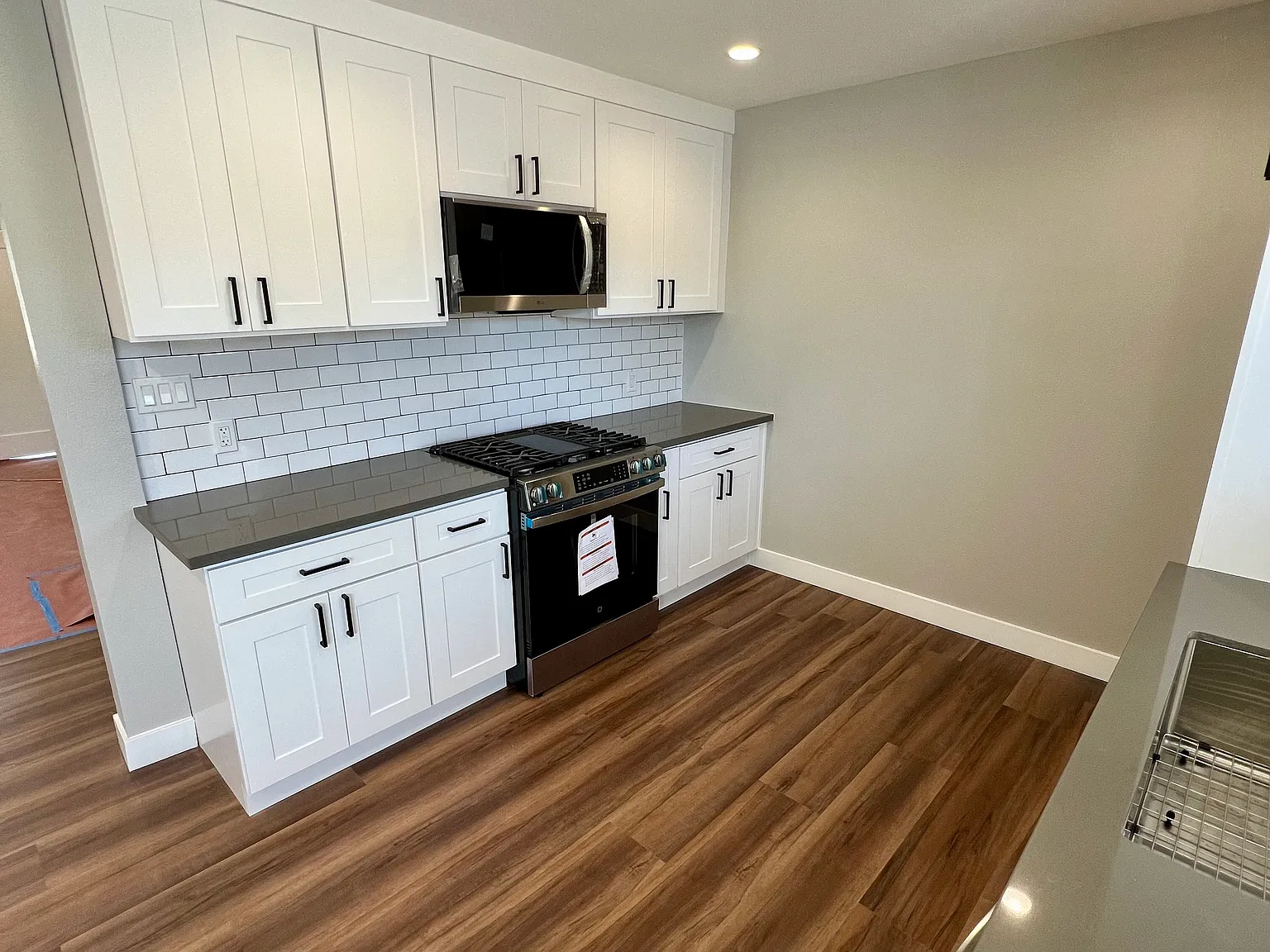 821 Obispo Ave — Photo 2