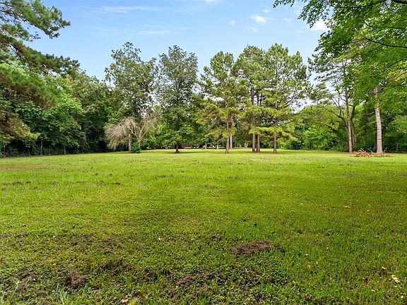 2nd image of 5936 Rosier Rd