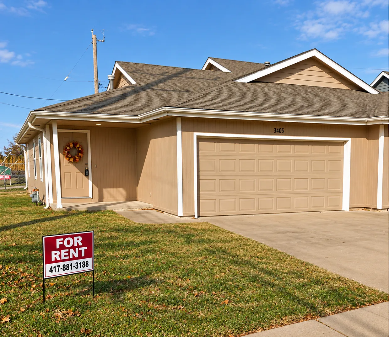 Great 3 Bed 2 Bath 2 Car Garage Flat Duplex- Pets ok! — Photo 1