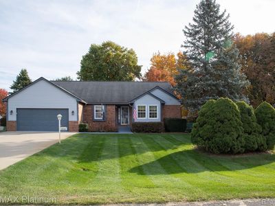 9350 Sand Pointe Dr, Whitmore Lake, MI, 48189