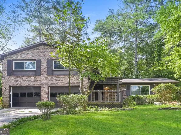 4197 Carrollwood Dr, Stone Mountain, GA 30083