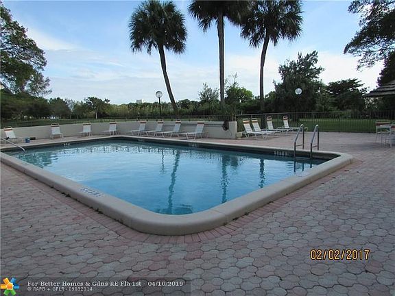 2nd image of 2312 S Cypress Bend Dr APT 108