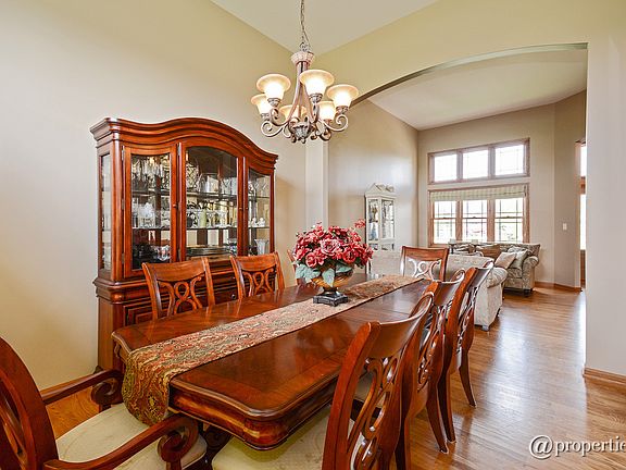Living Room/Dining Room