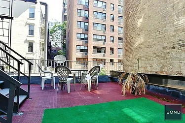 Rented by Bond New York