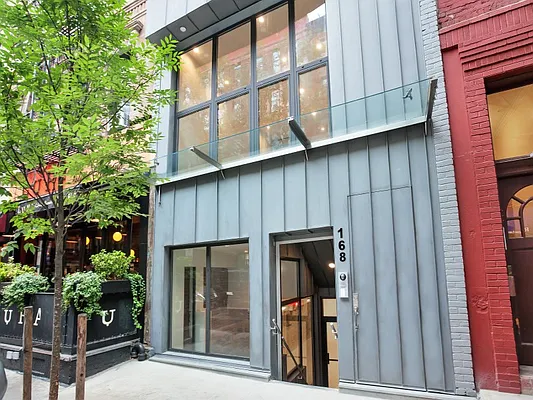 Sold by Sotheby's International Realty | media 2