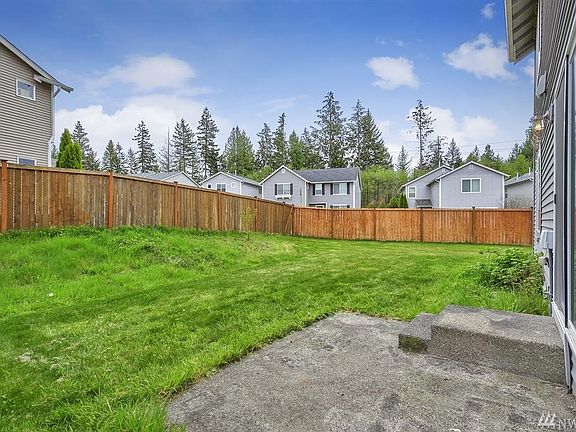 5th image of 4413 Wigeon Ave SW