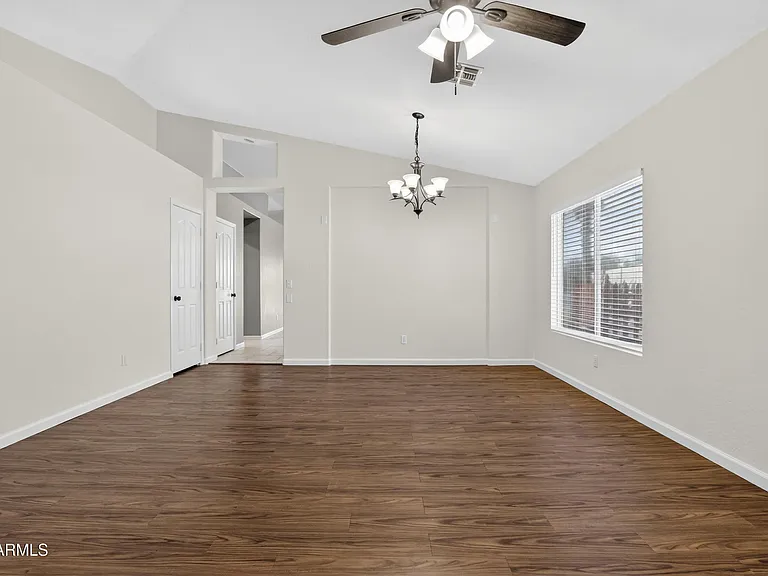 15481 W Mauna Loa Ln — Photo 37
