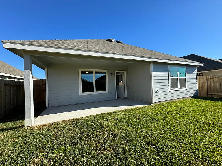4922 Luke Mathew Dr — Photo 15