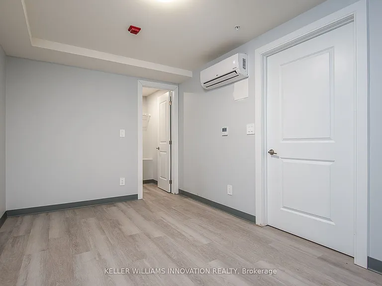 10 Queen St #2 — Photo 17
