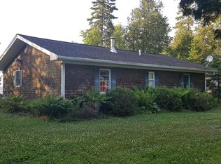 887 S Shore Rd, Stockholm, ME 04783
