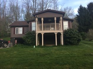 11 Vandalia Ln, Fairmont, WV 26554