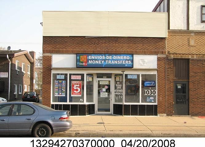 1st image of 5846 W Fullerton Ave #2R