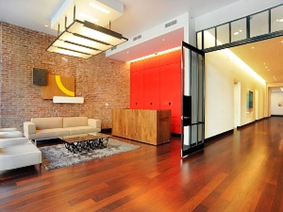 1st image of 139 Reade St Unit 14B