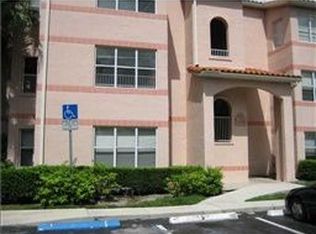 3480 Pinewalk Dr N APT 113, Pompano Beach, FL 33063