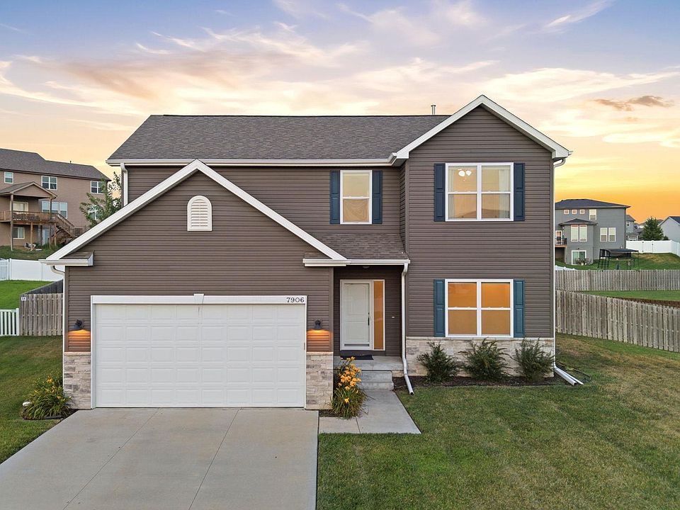 1st image of 7906 N 173rd Terrace Cir