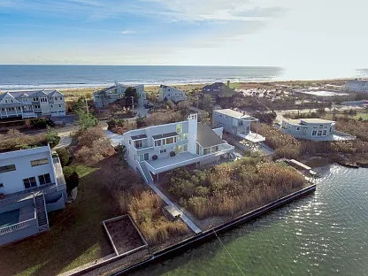 32 Dune Rd — Photo 20