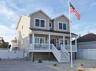 248 Newark Ave, Lavallette, NJ 08735