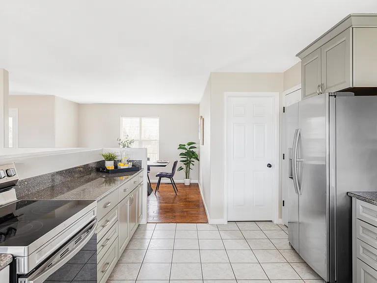 212 Mulligan Lake Dr — Photo 6