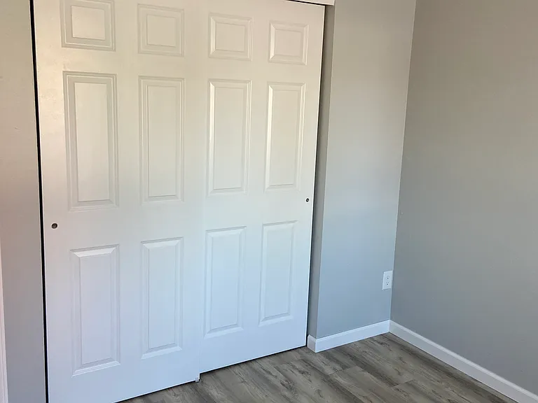 2-11 Winston Dr — Photo 5