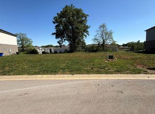 569 Yulan Cir, Bowling Green, KY 42104