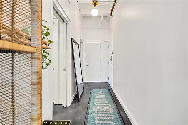 835 Julia St #4 — Photo 8