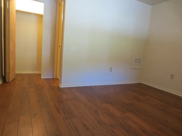 Bedroom Master