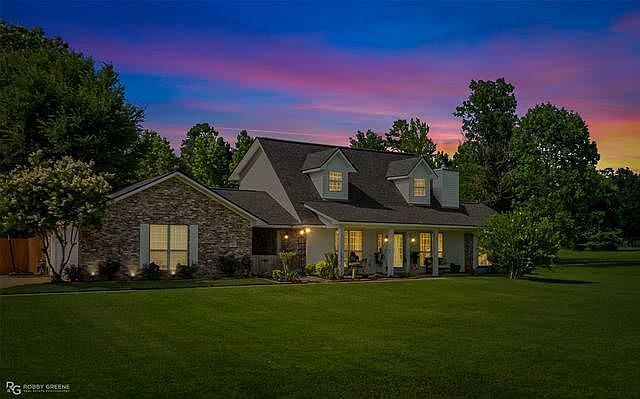 1st image of 533 Bob White Ln