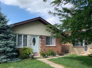 5348 W 87th St, Burbank, IL 60459
