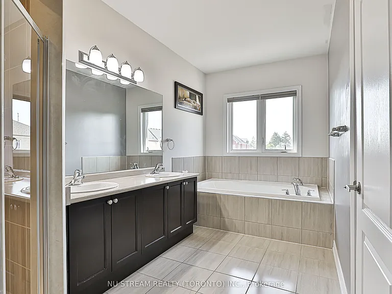 194 Paradelle Dr — Photo 30