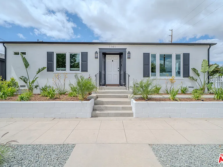 1141 N Lima St — Photo 1