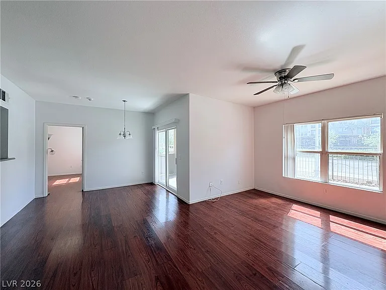 6650 W Warm Springs Rd #1126 — Photo 2