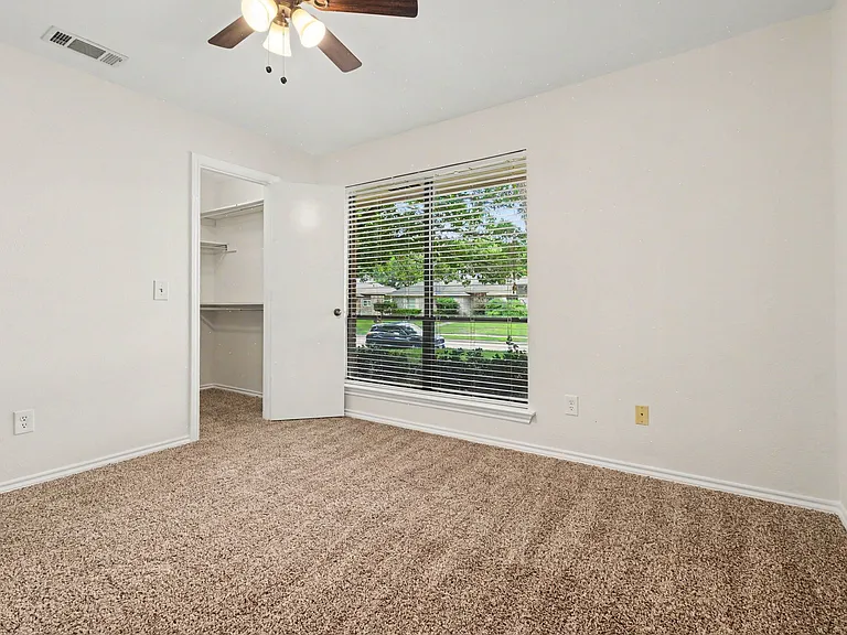 2313 Cliffside Dr — Photo 31