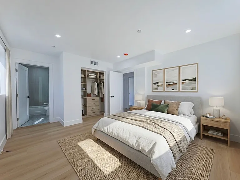 Never Before Lived in Luxury Townhomes 2 Blocks from WeHo! — Photo 10