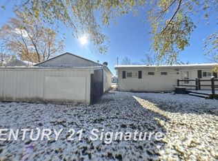 530 Jefferson St, Hemlock, MI 48626