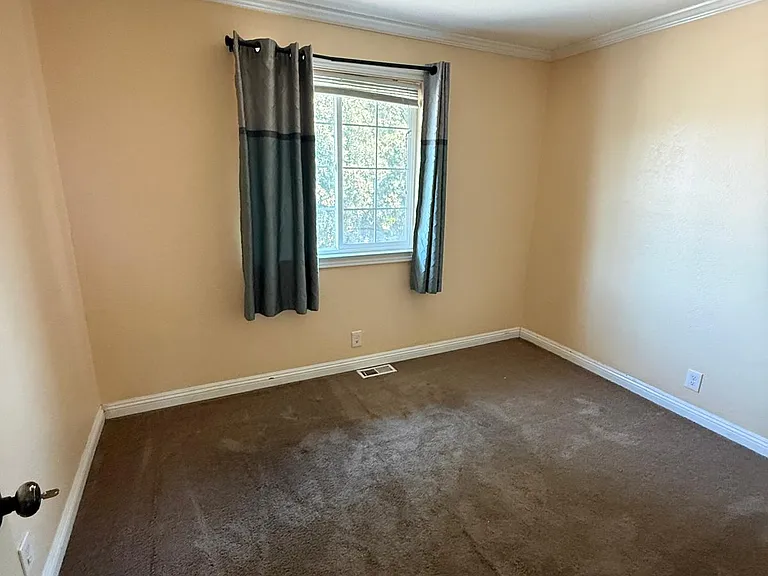 Monterey Way — Photo 13