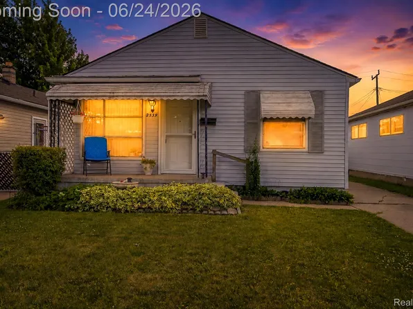 2539 Margaret St, Melvindale, MI 48122