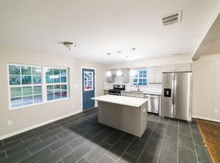 214 Frawley St, Houston, TX 77009