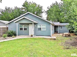 3806 S Granville Ave, Bartonville, IL